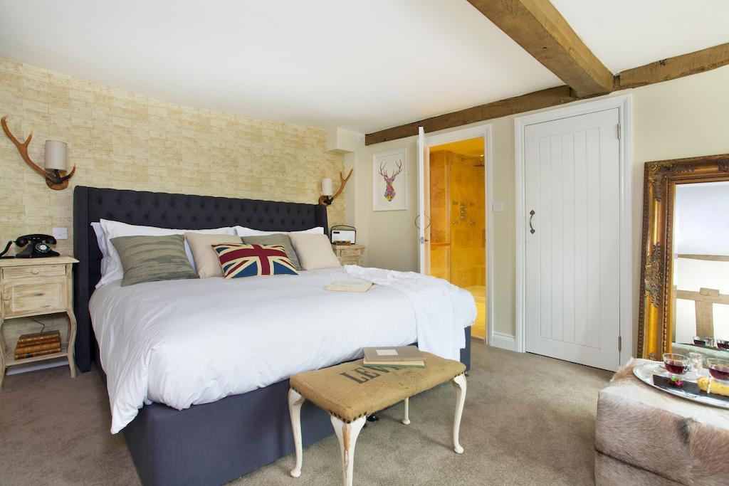 The Queen'S Inn Hawkhurst Room photo